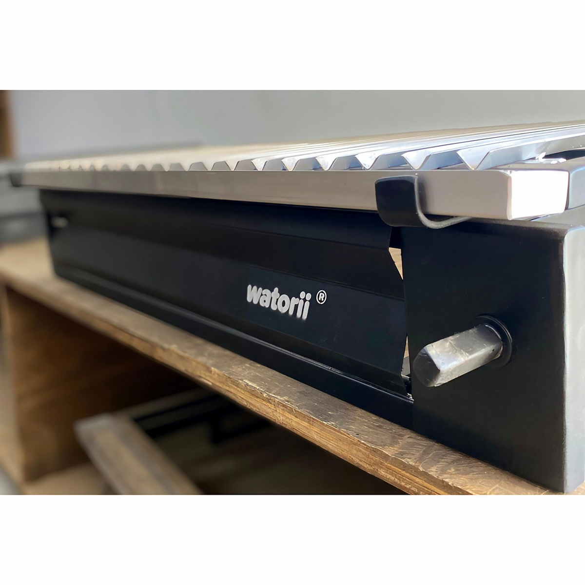 Parrilla W800 Tapa W + Plancha Intercambiable + Kit Asador – vista 5